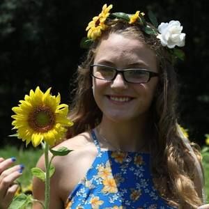 Meet your Posher, Kayla